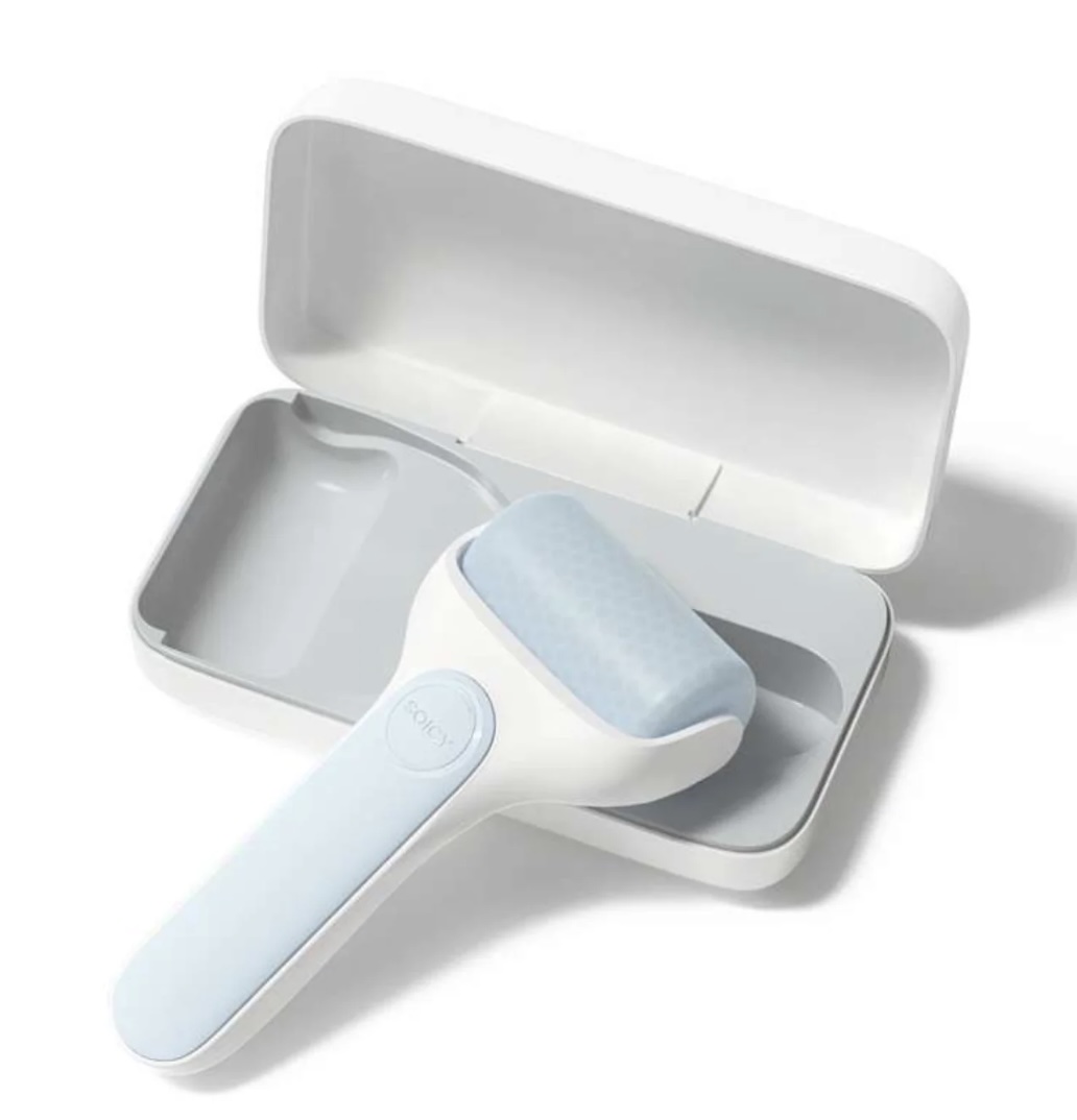 SOICY ICE ROLLER + TRAVEL CASE